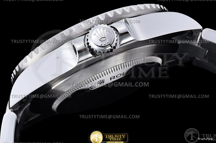 0513 HighQuality ROLSD0105 – Seadweller 126600 43mm SS SS Single Red ARF V4 A 1002
